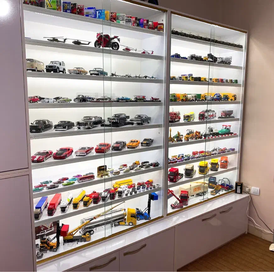 کمد کلکسیون ماشین ۴ تیکهی ام دی اف|مبلمان خانگی و میز عسلی|سنندج, |دیوار