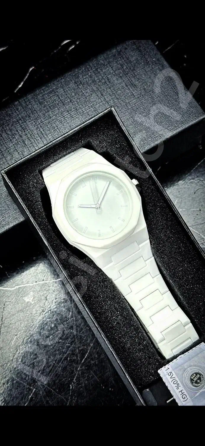 فول وایت ....|ساعت|اراک, |دیوار