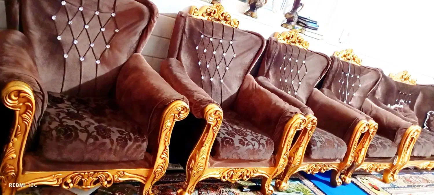 مبل سلطنتی|مبلمان خانگی و میز عسلی|قم, عربستان|دیوار