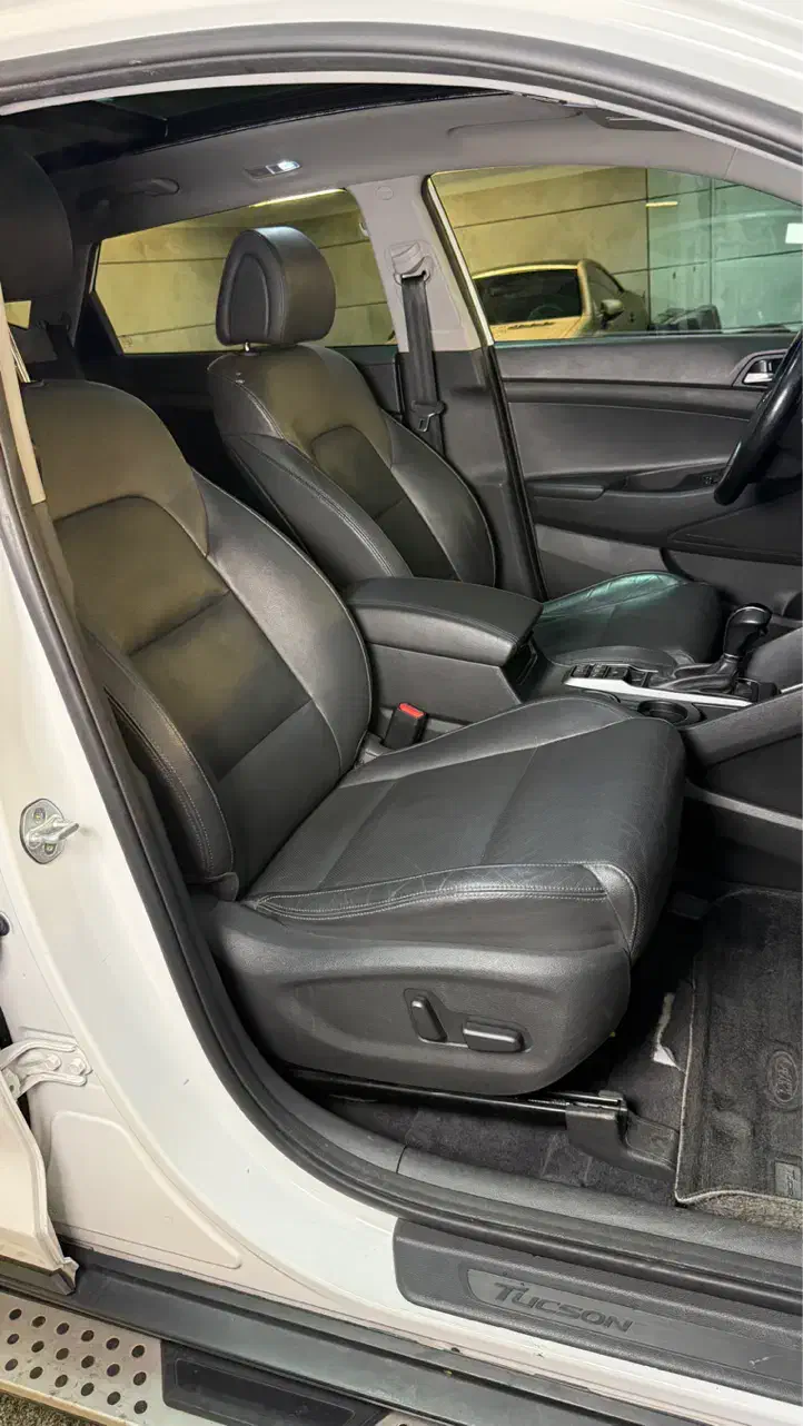 هیوندای توسان فول شرکتی ۲۰۱۷|خودرو سواری و وانت|تهران, عباسآباد|دیوار