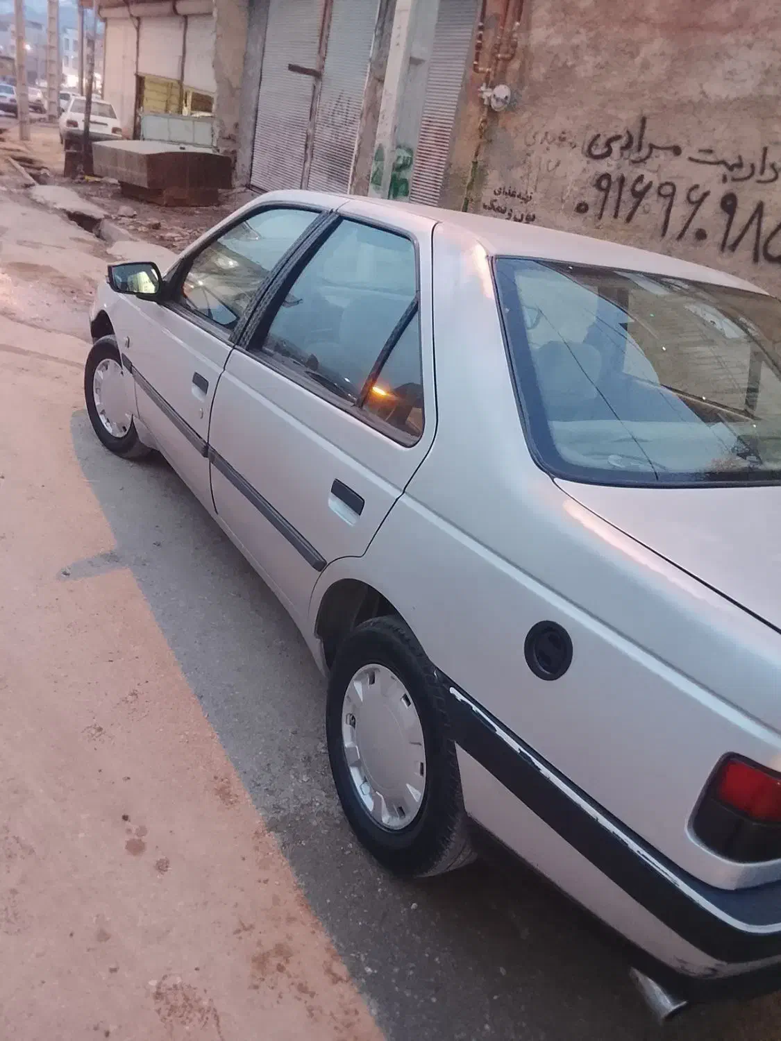 فروش پژو 405 مدل 90|خودرو سواری و وانت|نورآباد, |دیوار