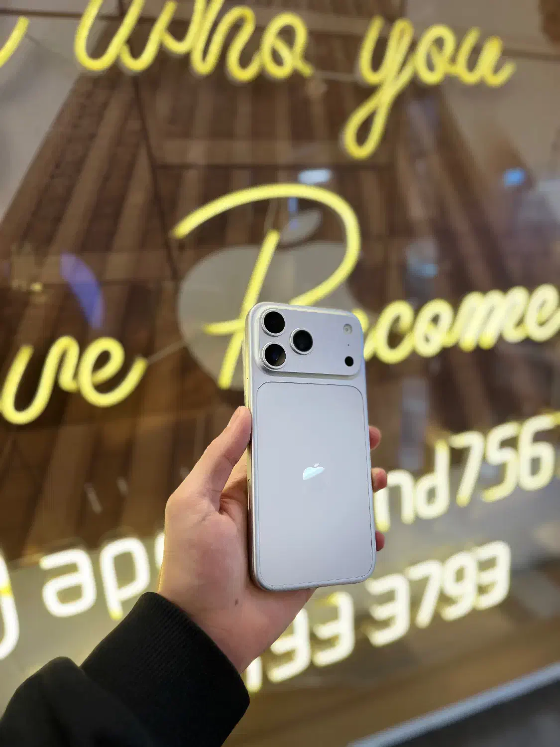 فروش اقساطی ۱۷ پرومکس|موبایل|تهران, گیشا|دیوار