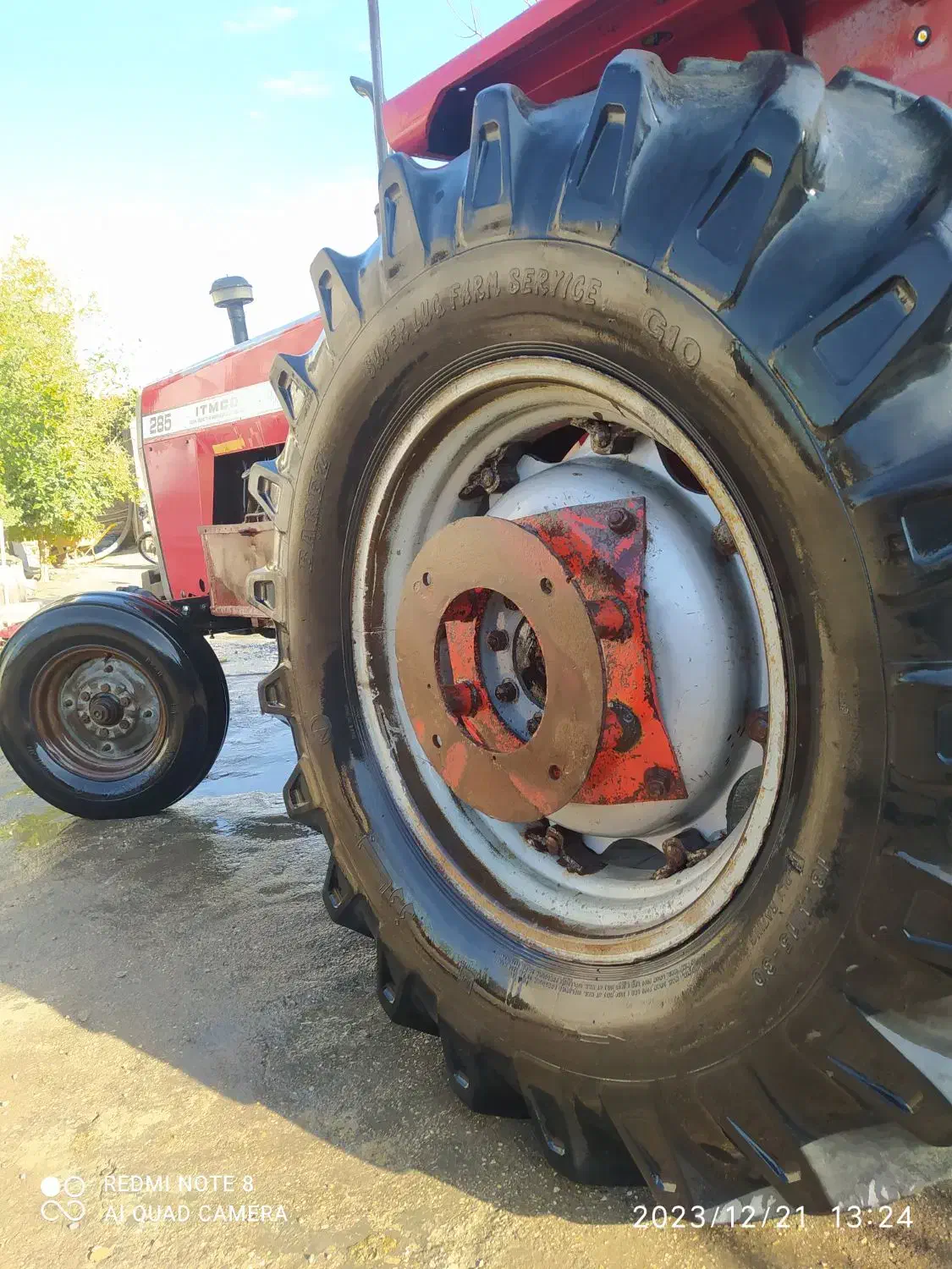 تراکتور تمیز آماده کار|خودرو سنگین|گالیکش, |دیوار