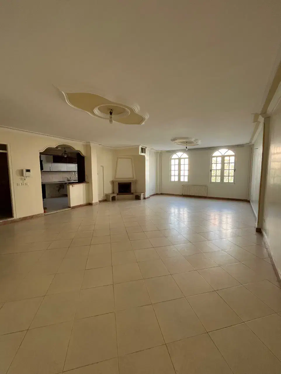 ۱۸۰ متربا پاسیو اختصاصی ۳خواب خوش‌ چیدمان moti