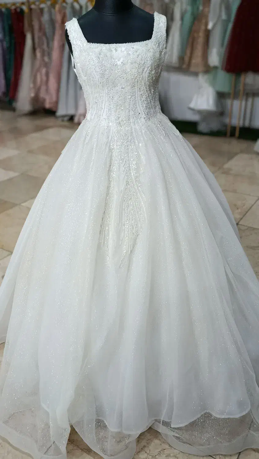 لباس عروس|لباس|کردکوی, |دیوار