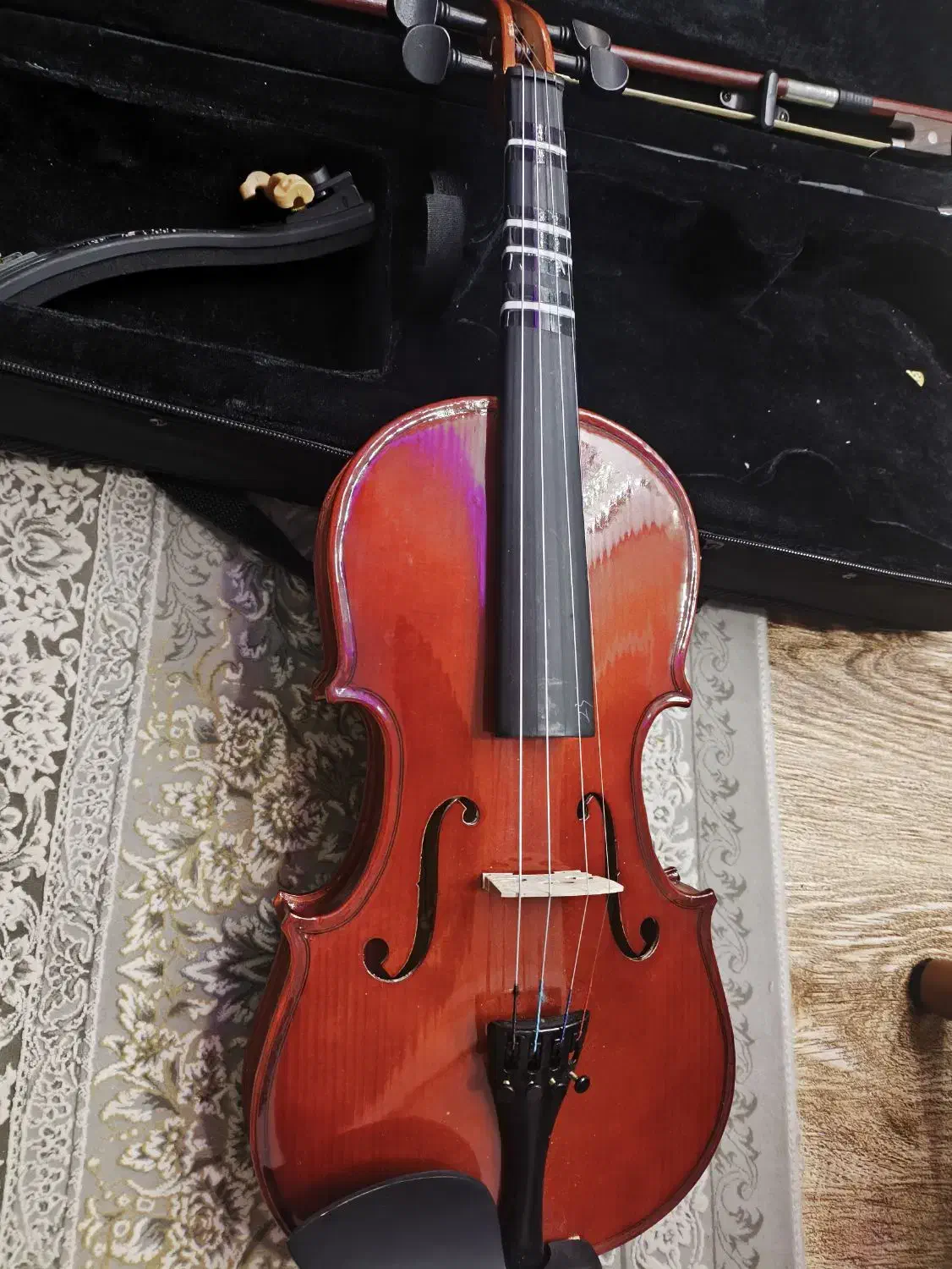 ویولون ۳/۴ از جنس چوب|ویولن|ارومیه, |دیوار