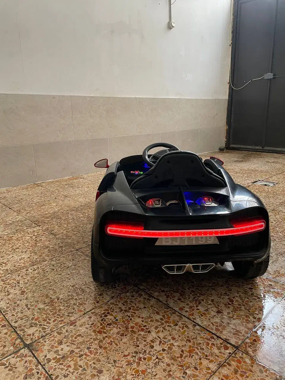 فروش ماشین شارژی|اسباب‌بازی بچه|آستانه اشرفیه, |دیوار