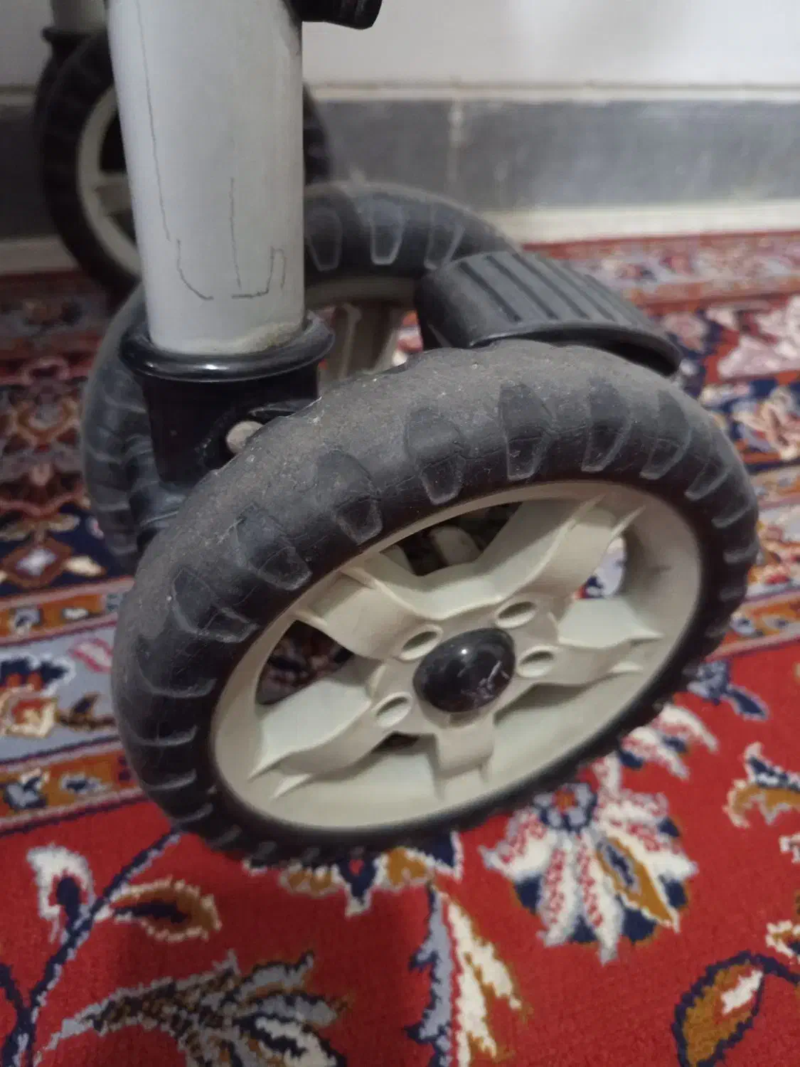 کالسکه کودک|حراج|شیراز, میانرود|دیوار