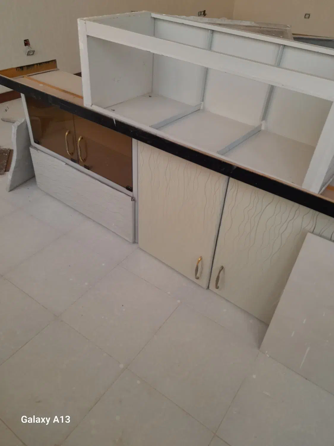 تعدادی کابینت فلزی|مصالح و تجهیزات ساختمان|نهاوند, |دیوار