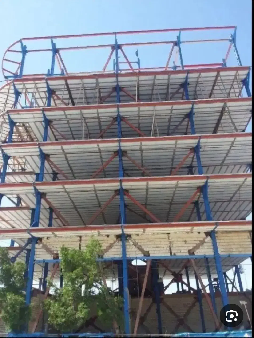 جوشکار اسکلت و اجرا سقف کرومیت و خورده کاری و....|خدمات پیشه و مهارت|ری, سیزده آبان|دیوار