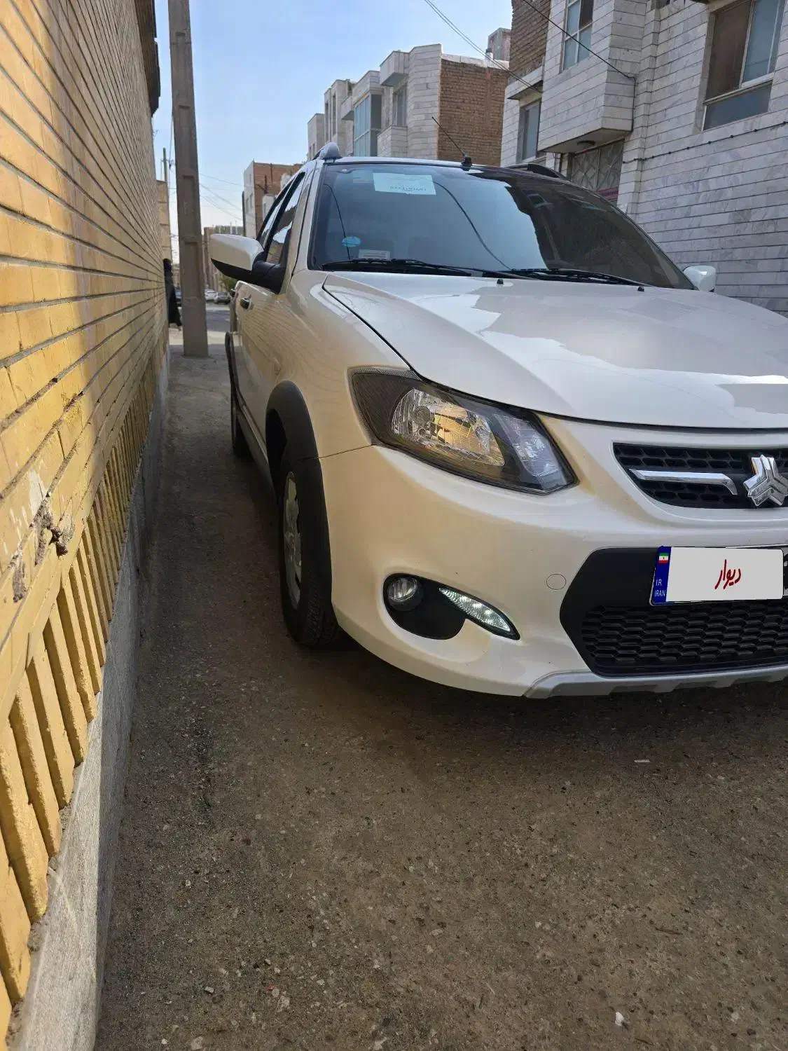 کوییک ار ۱۰تا کار گارانتی فعال|خودرو سواری و وانت|سبزوار, هویزه|دیوار