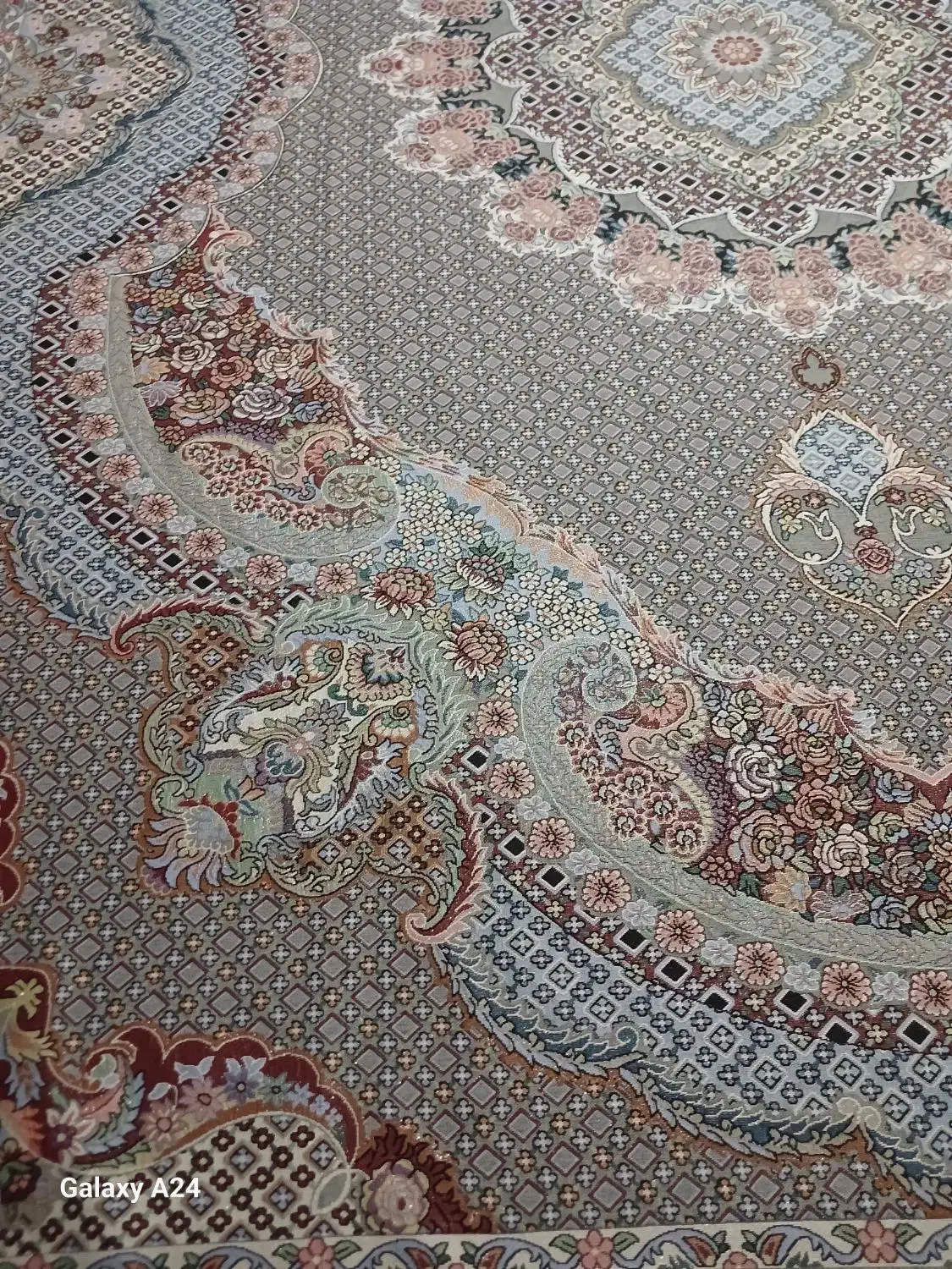 روفرشی  دوازده متری  نونو|روفرشی|اراک, |دیوار