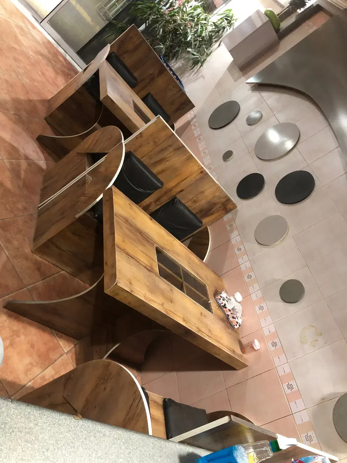 میز و صندلی|کافی‌شاپ و رستوران|تربت جام, شهید مدرس|دیوار