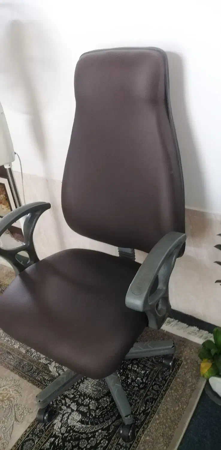 صندلی اداری|صندلی و نیمکت|جهرم, |دیوار