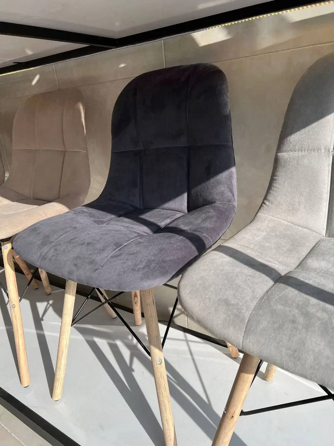 فروش انواع صندلی پارچه ای و فایبر|صندلی و نیمکت|ارومیه, |دیوار