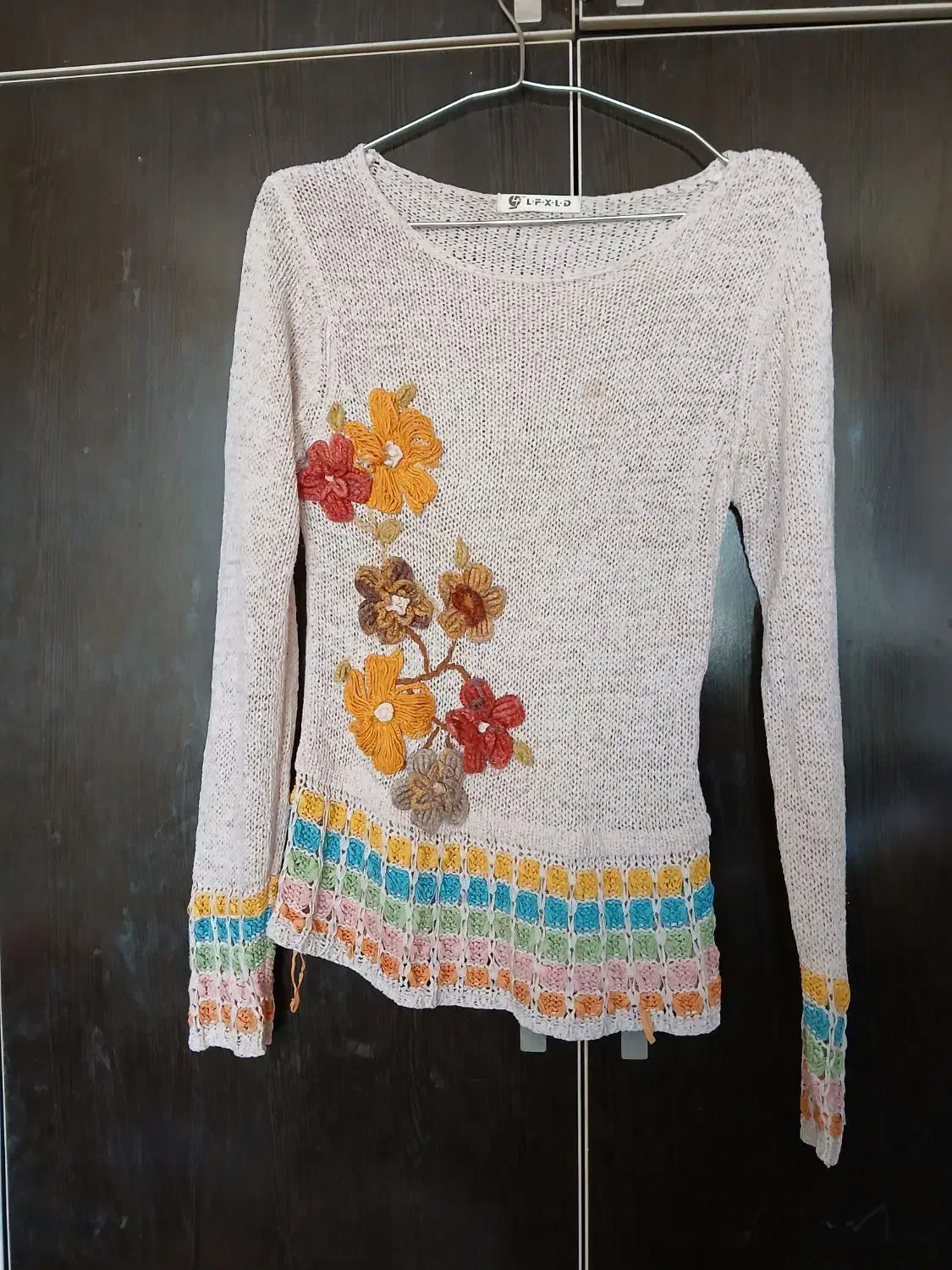 مقدار زیادی انواع  لباس زنانه بفروش میرسد|لباس|اردبیل, |دیوار