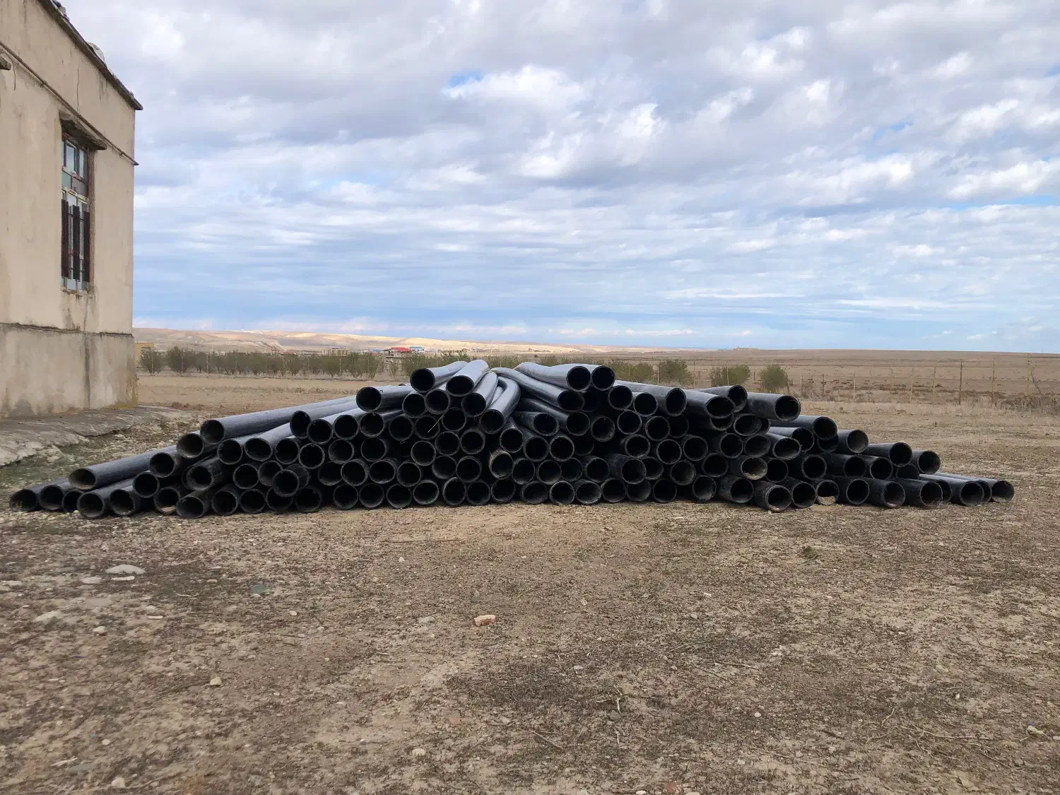 لوله پلی اتیلن ۵ اینچ ۶بار و۵ بار|عمدهفروشی|ثمرین, |دیوار