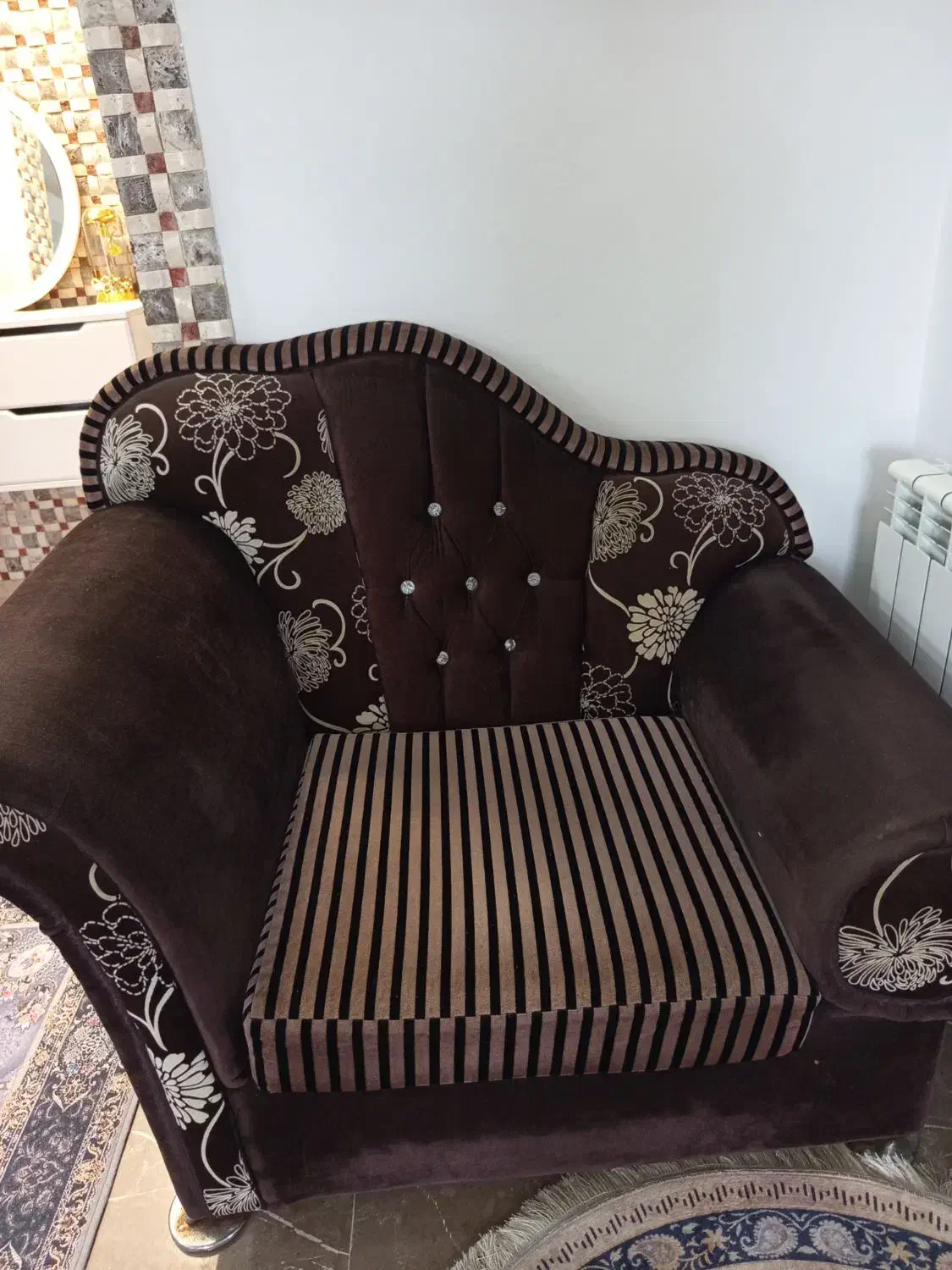 سالم و تمیز ۷نفره|مبلمان خانگی و میز عسلی|سلمان‌شهر, |دیوار