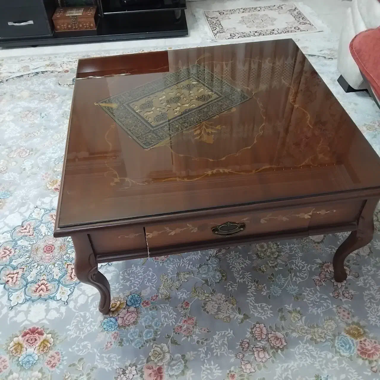 میز جلو مبلی کشودار|مبلمان خانگی و میز عسلی|کرج, گلشهر|دیوار