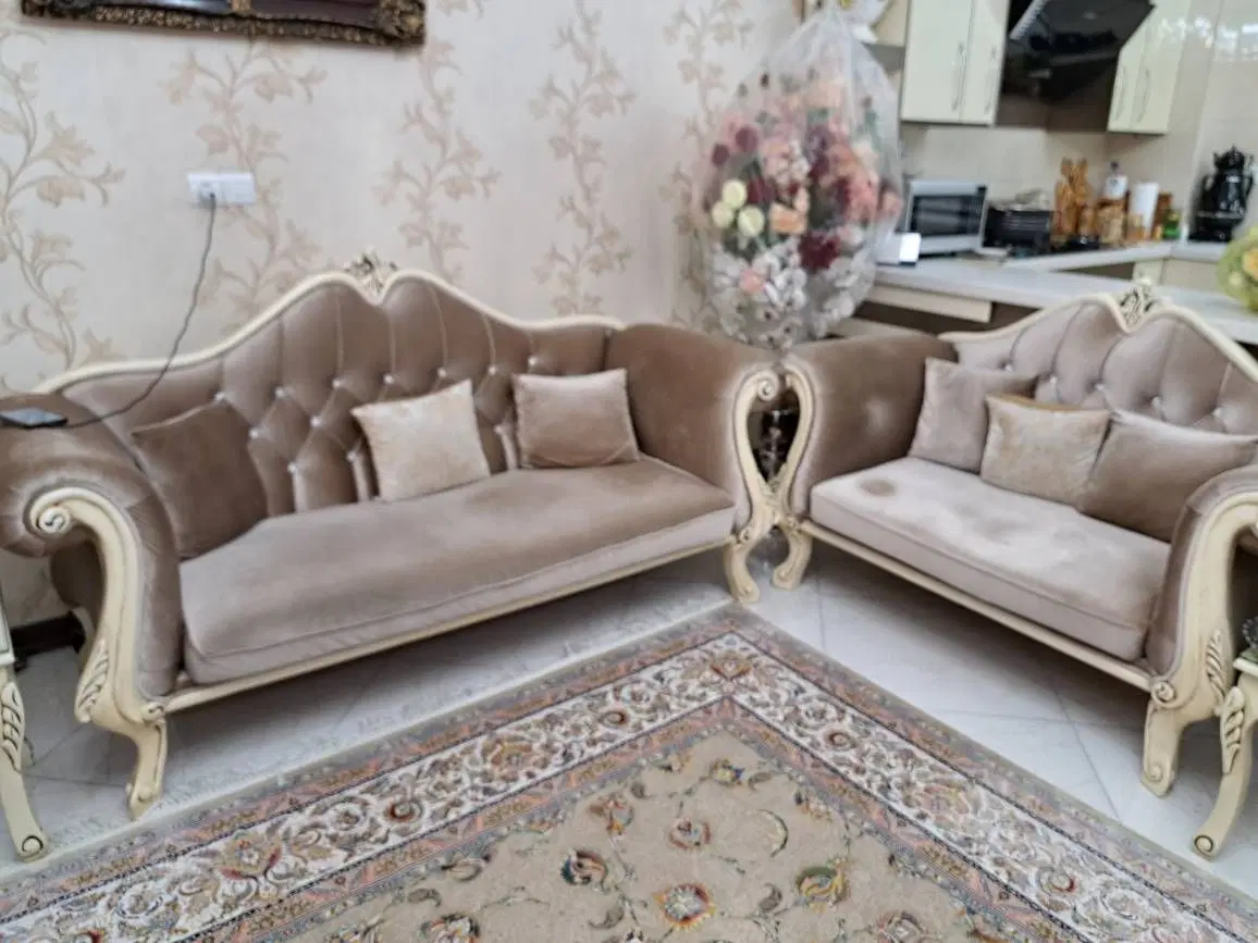 مبل ۷نفره|مبلمان خانگی و میز عسلی|تهران, شهادت|دیوار