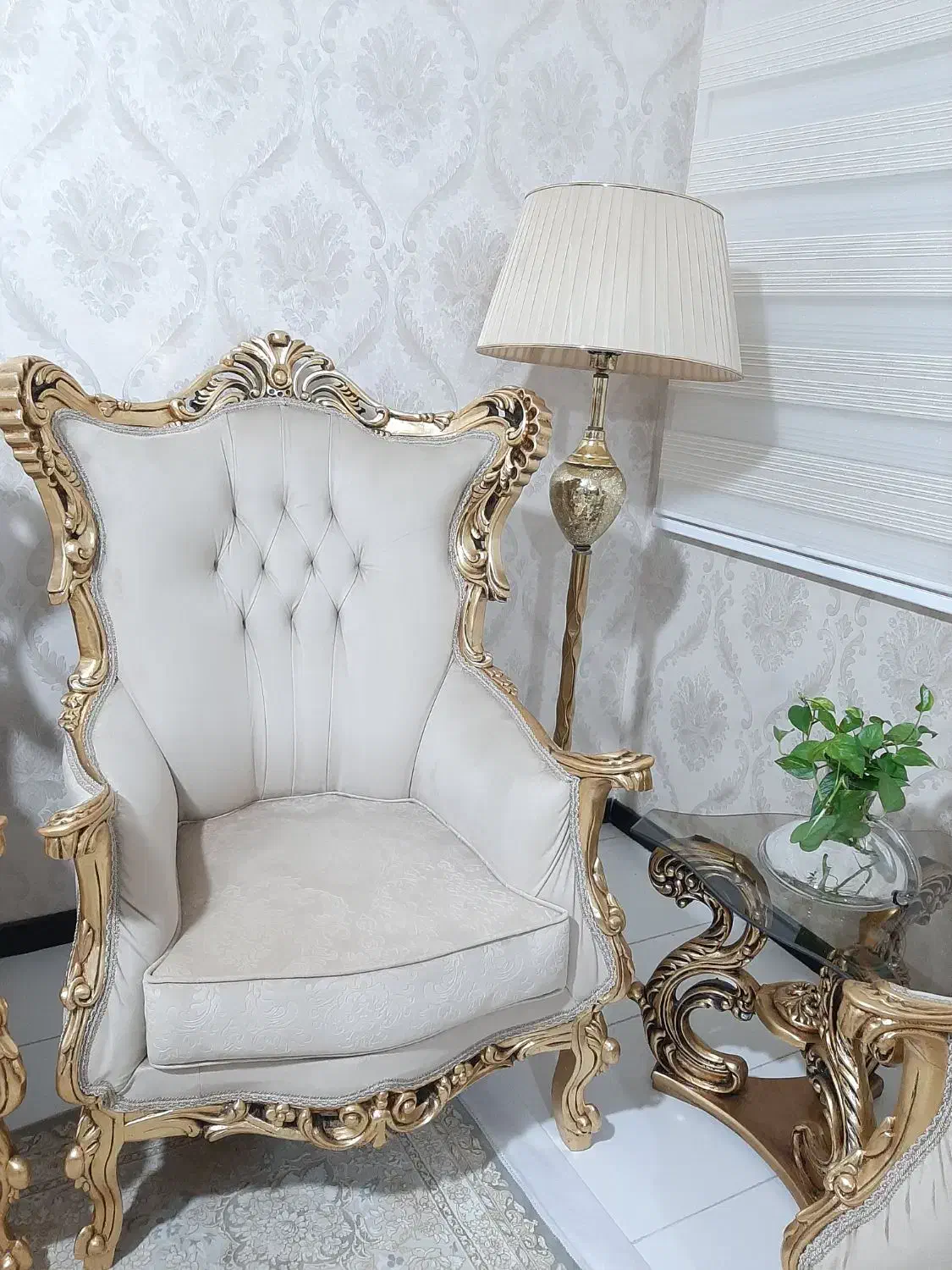 مبل شاهنشین اگ نپسندیدی به سلیقه خودت شک کن|مبلمان خانگی و میز عسلی|خرم‌آباد, |دیوار