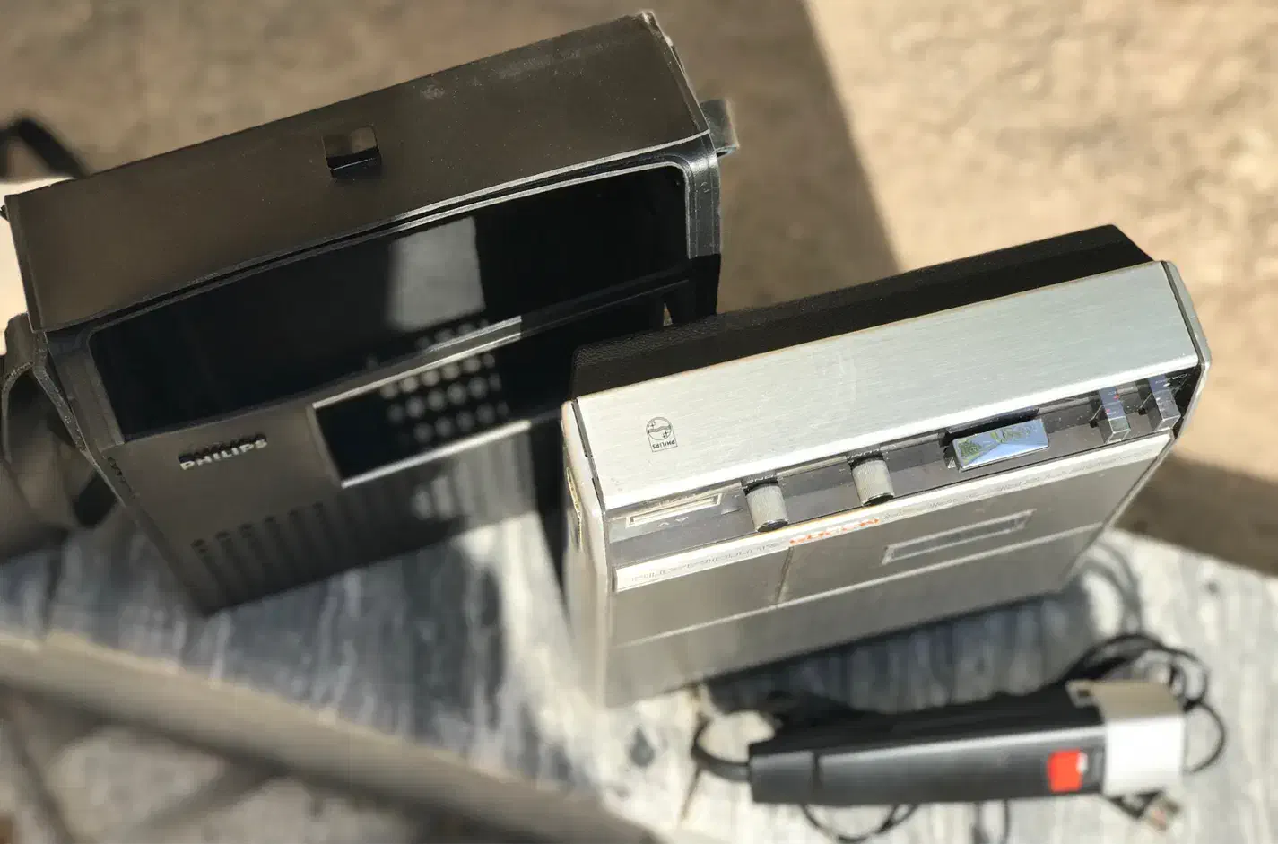 ظبط خبرنگاری فلیپس قدیمی|سیستم صوتی خانگی|تبریز, |دیوار