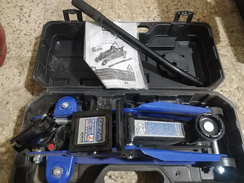 جک سوسماری|ابزارآلات|سبزوار, امام خمینی (ناوی)|دیوار