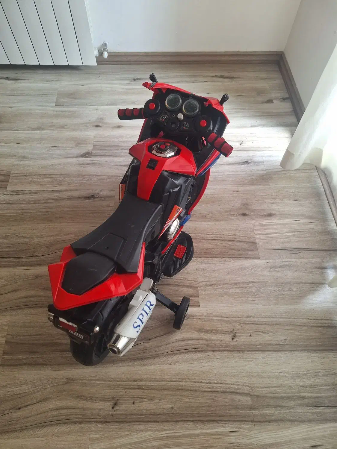 موتور برقی|اسباب‌بازی بچه|رشت, معلم|دیوار