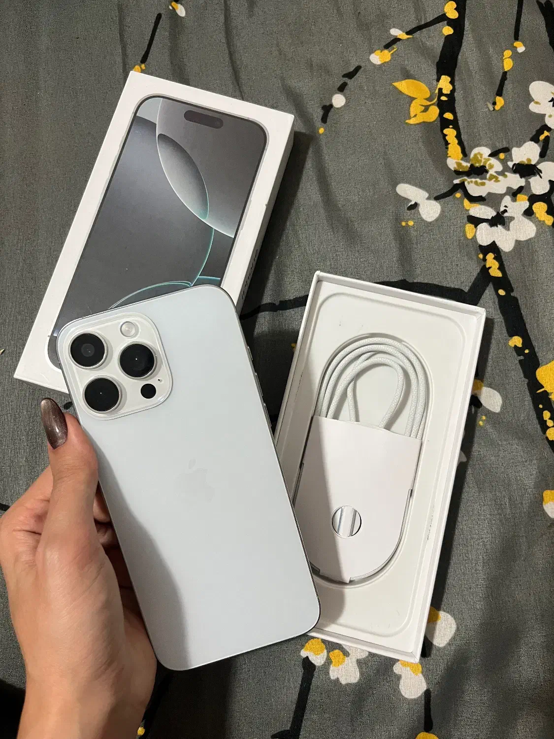 آیفون ۱۶ پرومکس(فول کپی)|موبایل|قم, عمار یاسر|دیوار