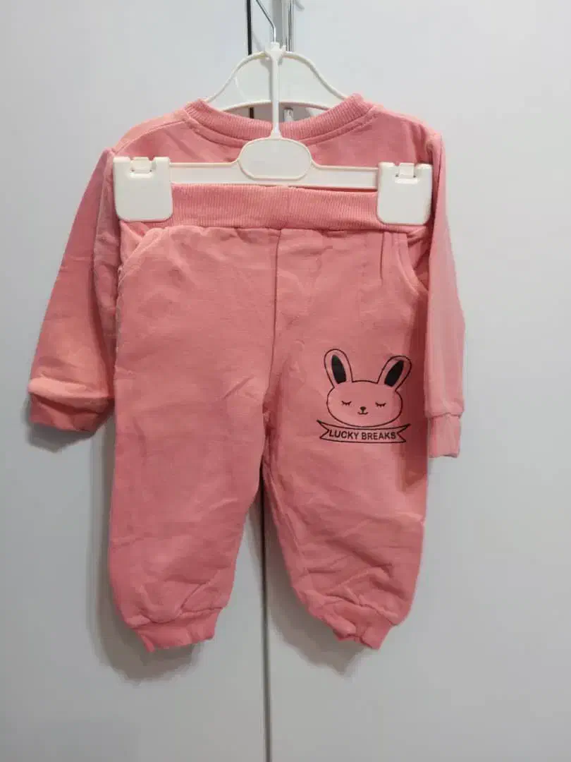 بلوز شلوار|لباس|بندر انزلی, نوغان|دیوار