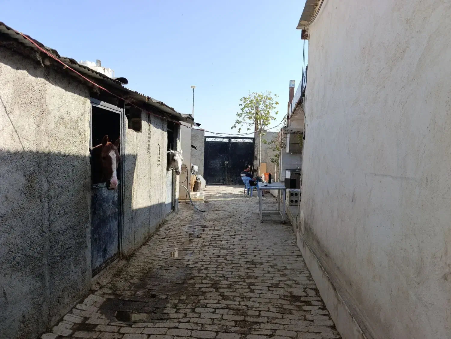 چهار دیواری 350متری دارای سوله آب و برق|فروش دفتر صنعتی، کشاورزی، تجاری|اسلامشهر, شهرک واوان|دیوار