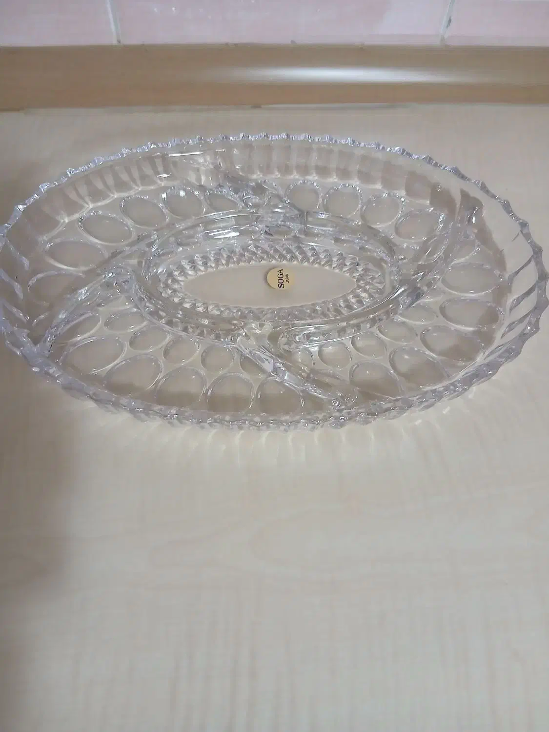 سرویس پذیرای نو|ظروف سرو و پذیرایی|اصفهان, برازنده|دیوار