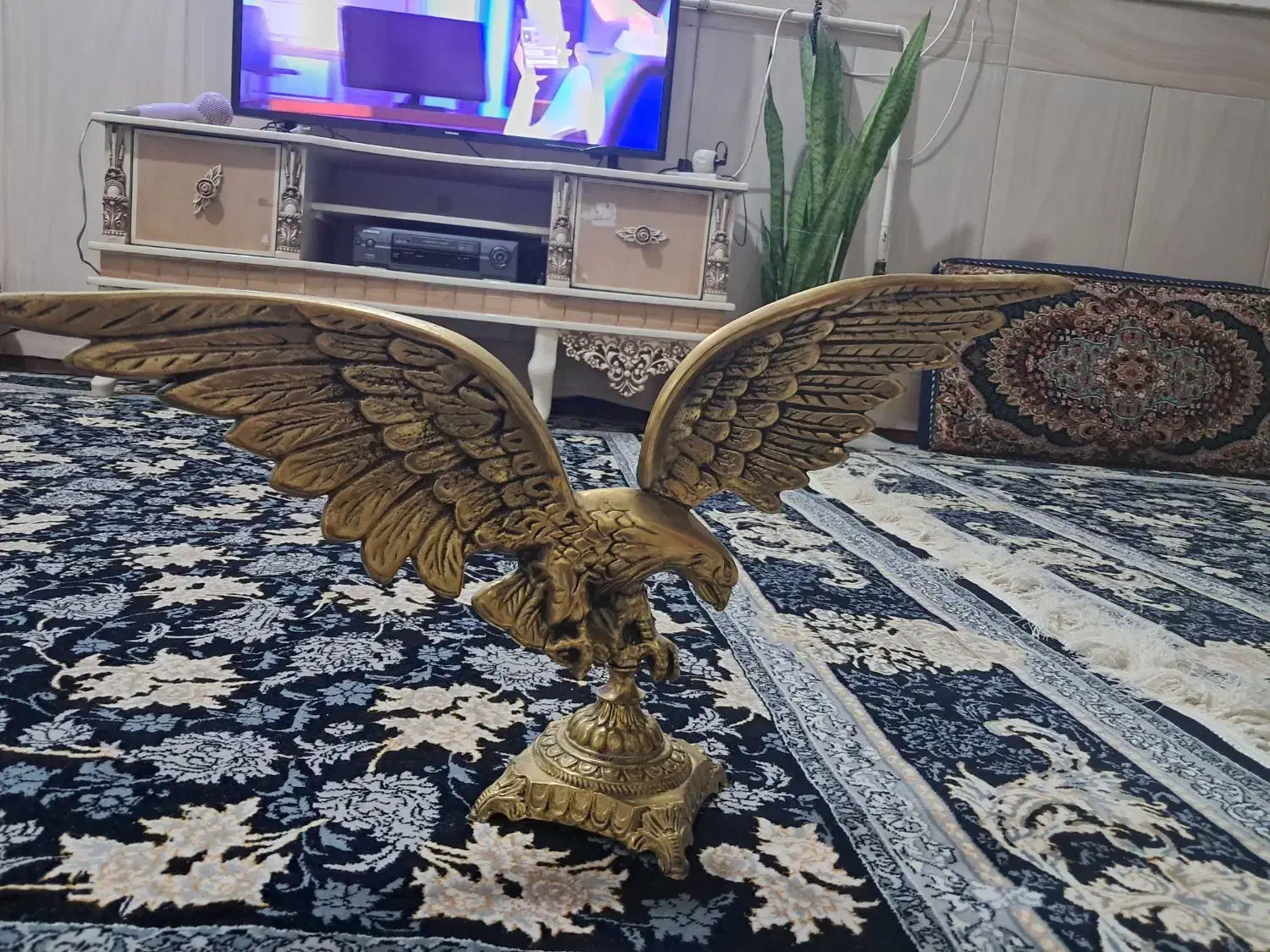 برنز عقاب|مجسمه، تندیس، ماکت|قم, علی آباد|دیوار