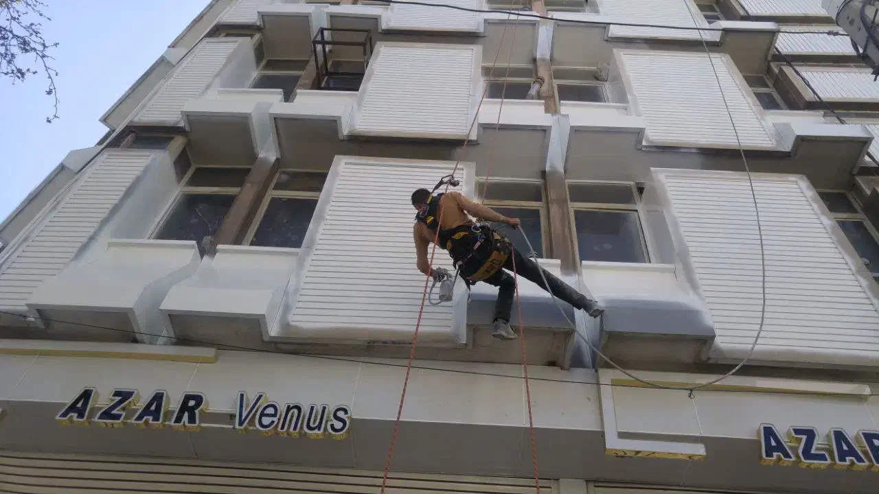 کار در ارتفاع بدون داربست پیچ رولپلاک نما عایق نما|خدمات پیشه و مهارت|بندرعباس, |دیوار