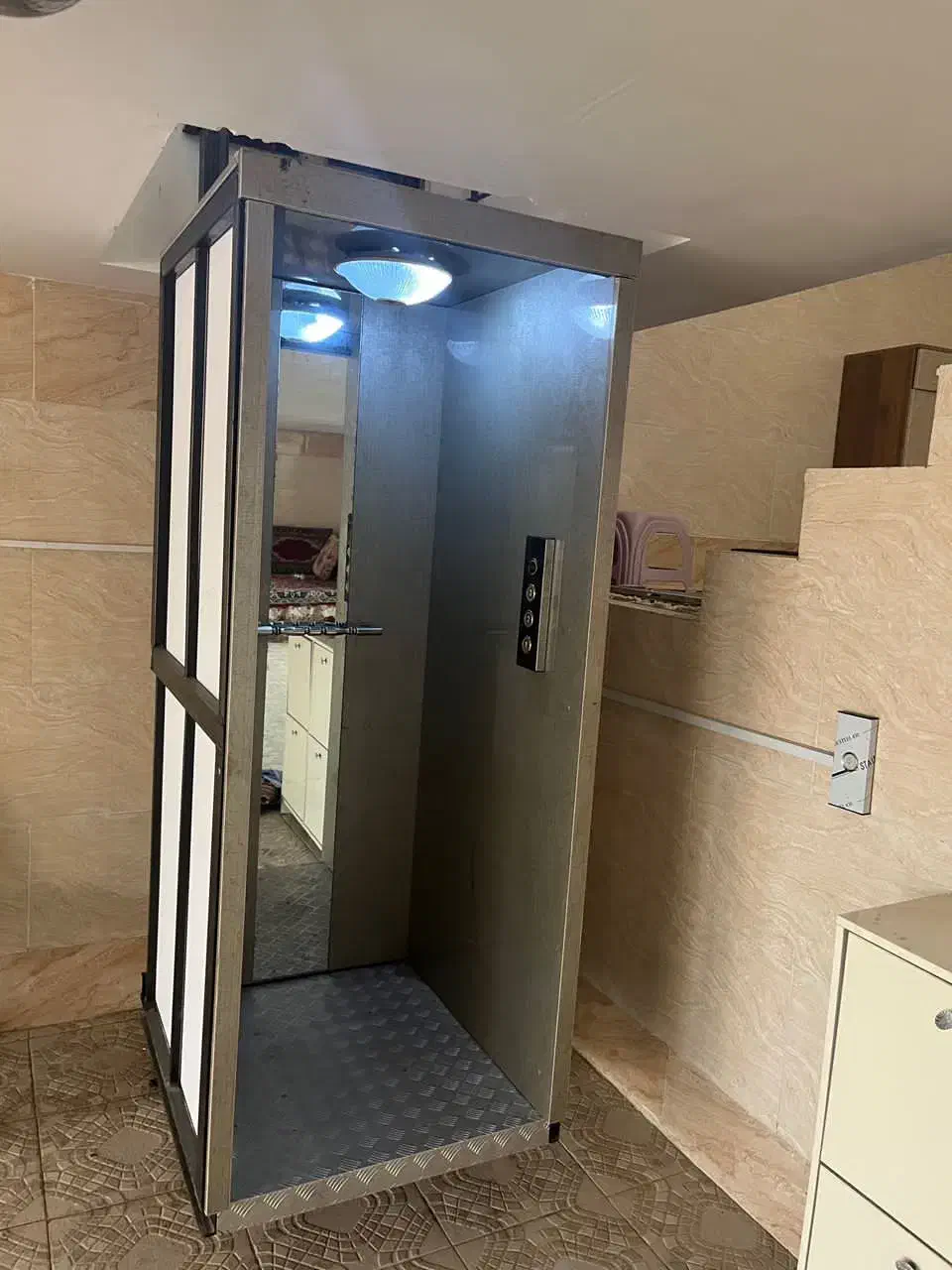 آسانسور و بالابر|ماشین‌آلات صنعتی|بم, |دیوار