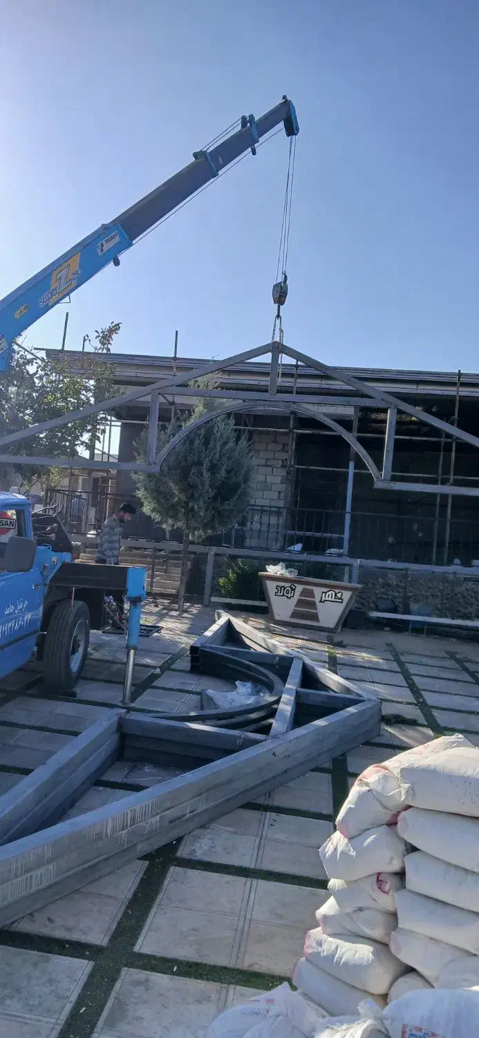 جرثقیل نیسان 2 تا35 تن دکل بلند سبددار لجور بالابر|خدمات حمل و نقل|زنجان, |دیوار