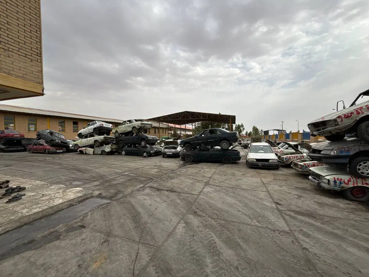 خریدار ماشین اسقاطی و قدیمی و فرسوده شما|خدمات موتور و ماشین|رفسنجان, |دیوار