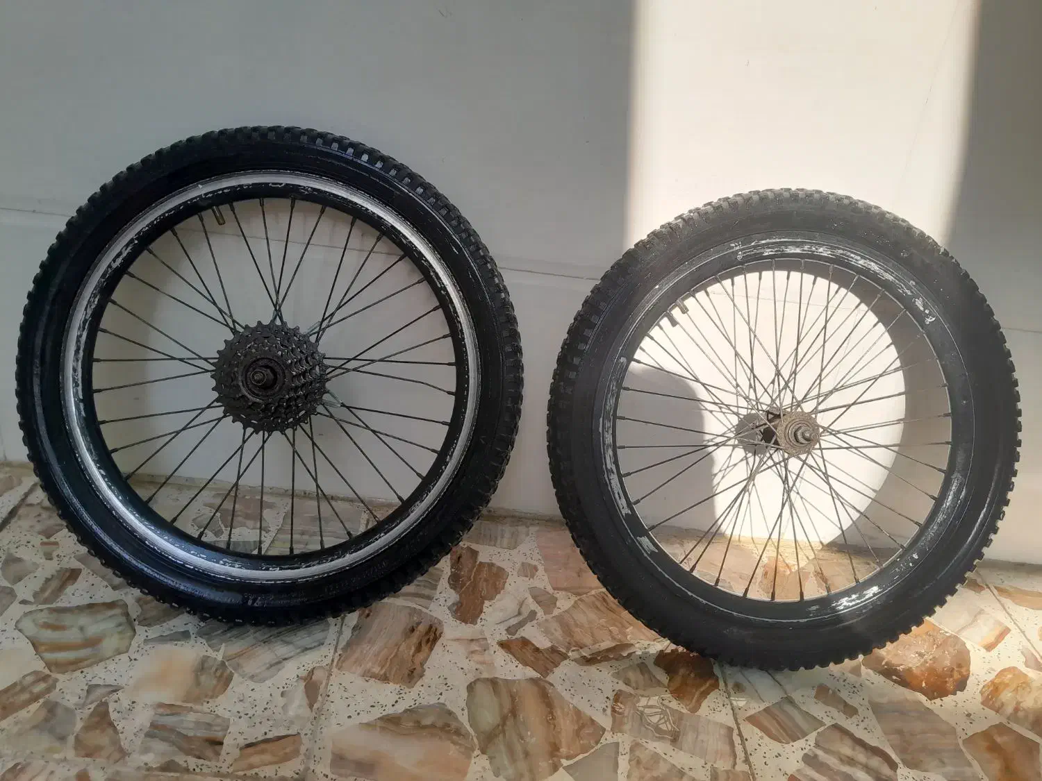 دوعدد رینگ و لاستیک سایز ۲۰|دوچرخه، اسکیت، اسکوتر|کارون, |دیوار