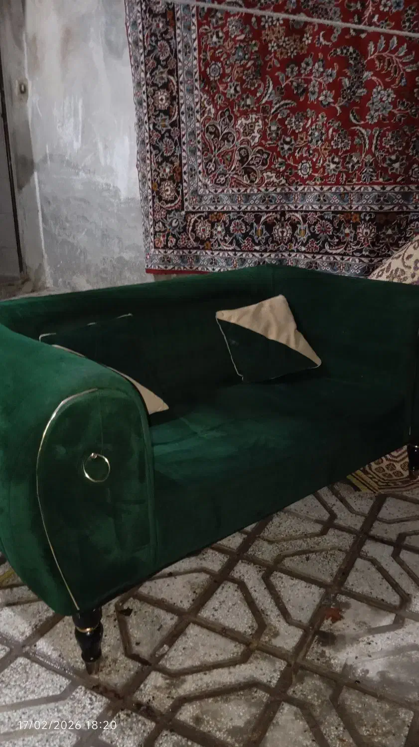 مبل راحتی|میز و صندلی غذاخوری|آشخانه, |دیوار