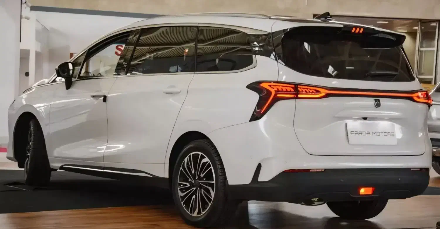 سوبا M4 سفید صدفی|خودرو سواری و وانت|قم, عمار یاسر|دیوار