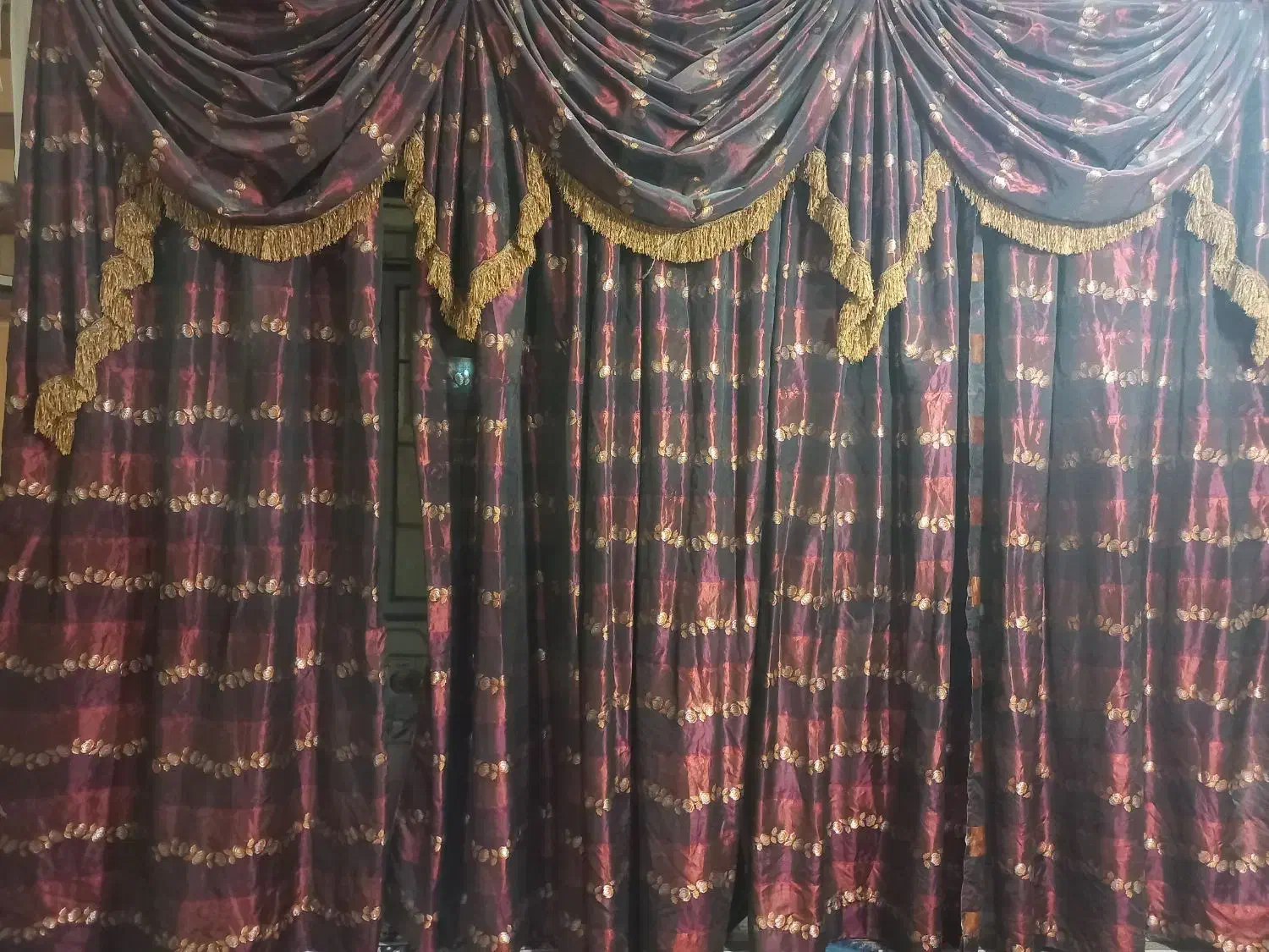 پرده مجلسی در حد نو|پرده، رانر، رومیزی|یاسوج, |دیوار