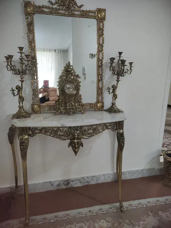 آینه و کنسول و ساعت|کلکسیون اشیاء عتیقه|تهران, افسریه شمالی|دیوار