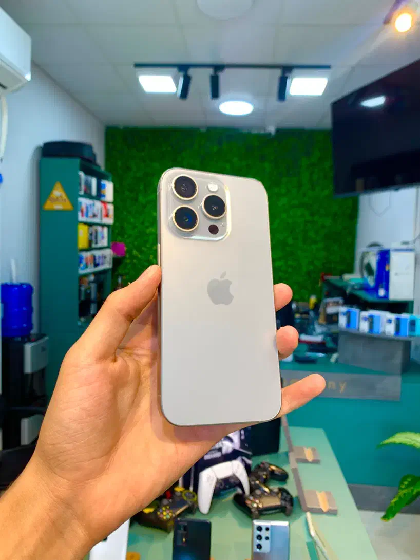 iPhone 15pro    256g    Ch|موبایل|کاشان, سوریجان|دیوار