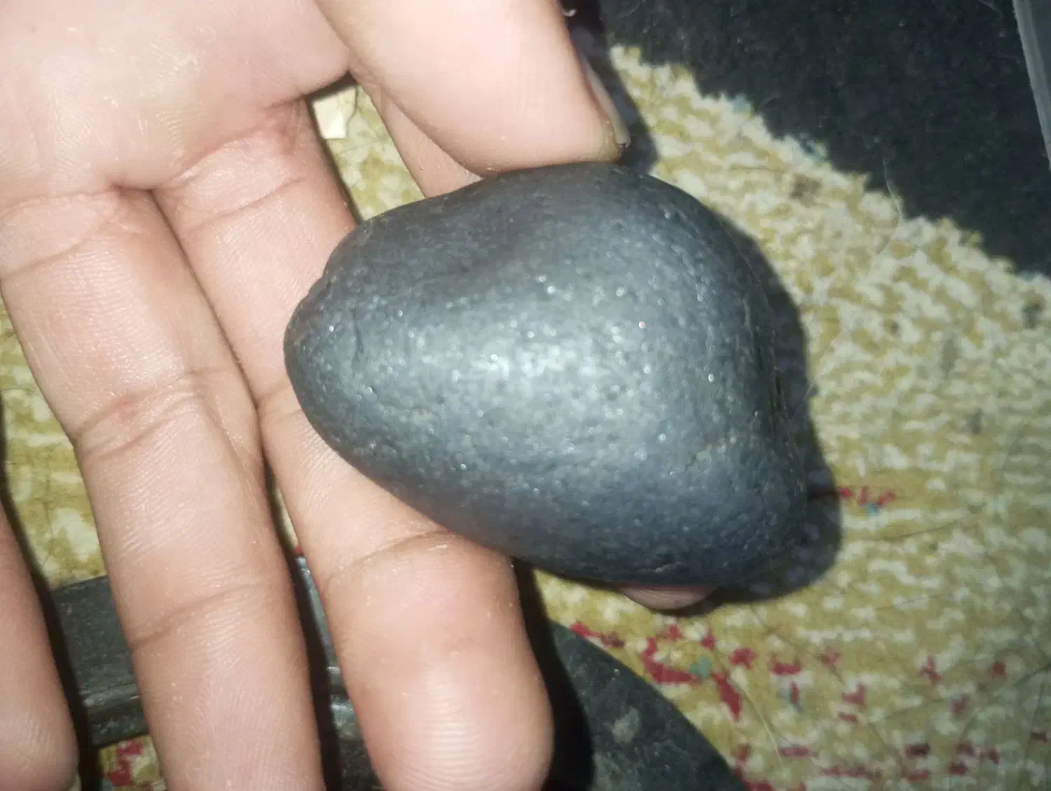 پنج قطعه سنگ مشکوک ب شهاب سنگ|کلکسیون اشیاء عتیقه|بندرعباس, |دیوار