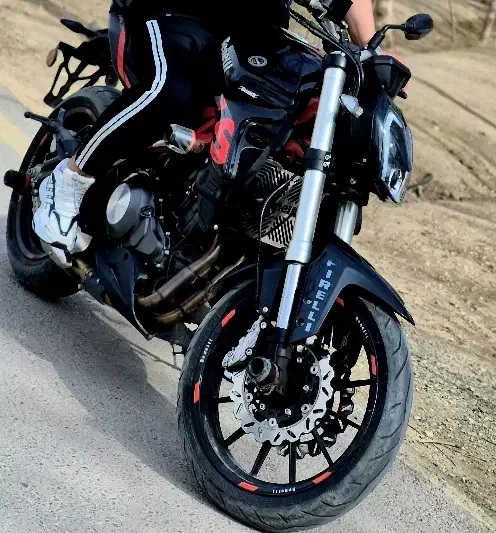 بنلی ۳۰۰|موتورسیکلت|اصفهان, آزادان|دیوار