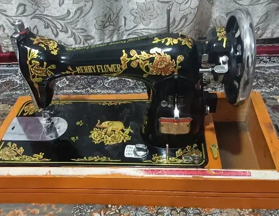 چرخ خیاطی|لوازم خیاطی و بافتنی|سراوان, |دیوار