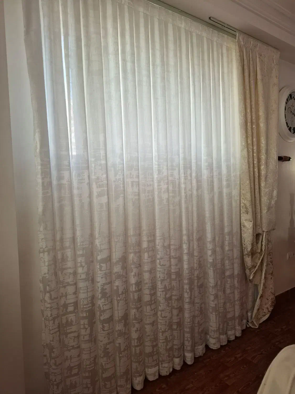 پرده فروشی|پرده، رانر، رومیزی|صوفیان, |دیوار