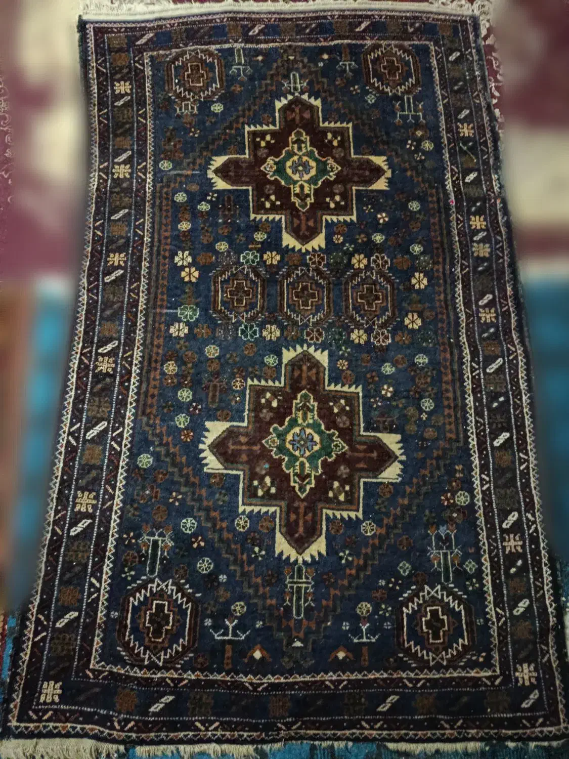 قالی دست بافت قدیمی|فرش|زاهدان, |دیوار