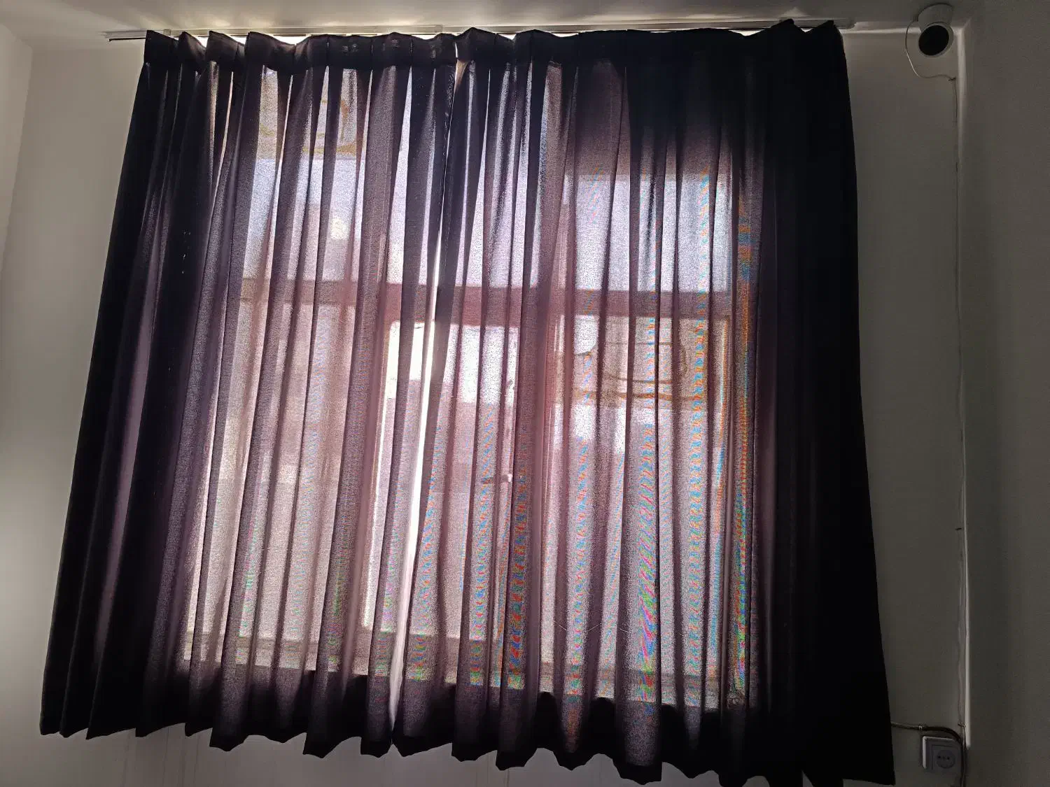 پرده طوسی چین دار|پرده، رانر، رومیزی|مشهد, سجادیه|دیوار