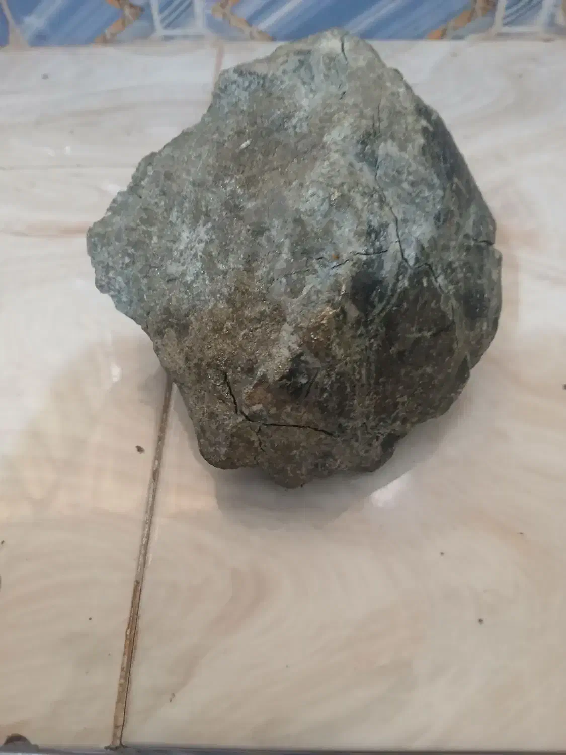 شهاب سنگ اصلی|کلکسیون اشیاء عتیقه|فرح دشت, |دیوار